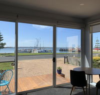 Boat Harbour Jetty BB - Southport Accommodation