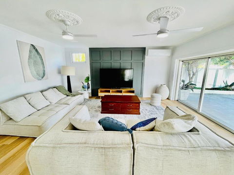 Waterfront Home In Heart Of Surfers Paradise - Southport Accommodation 2