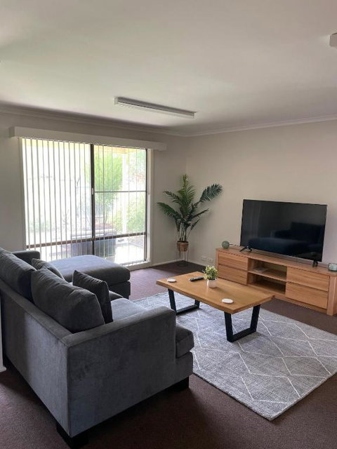 Alice Village - Accommodation Southport 0