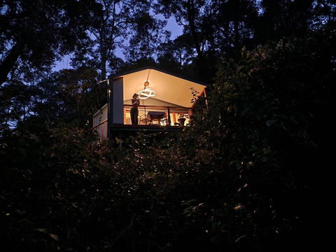 ZEN House Tiny House By The Lake - Southport Accommodation 1