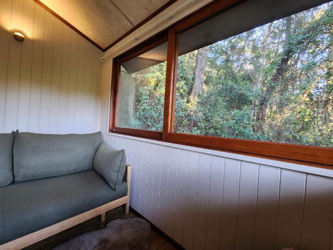 ZEN House Tiny House By The Lake - Southport Accommodation 2
