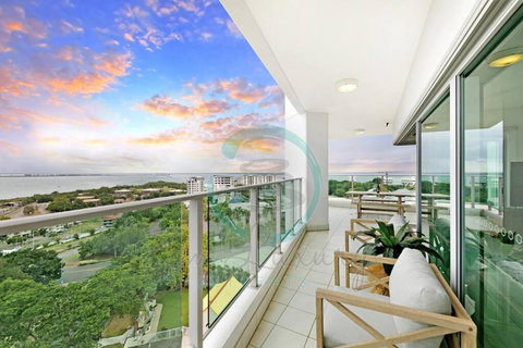 ZEN TOWERS: Cozy Executive 3-BR Family Apt In Darwin City - Accommodation Southport 0