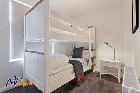 Zoncolan - Southport Accommodation 1