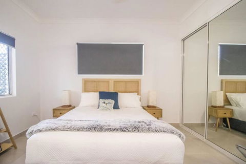 ZEN GARDEN - COZY 2-BR + Modern Design W/ Aircon - Southport Accommodation 1