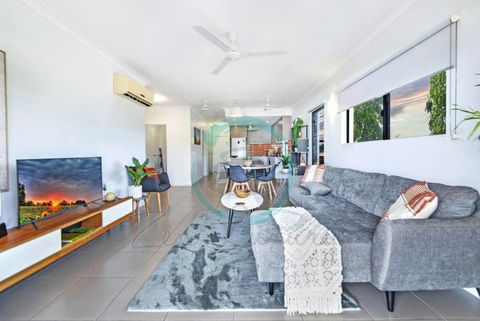 ZEN NOMAD 2-BR Nightcliff Apt Near Markets & Shops - Southport Accommodation 0