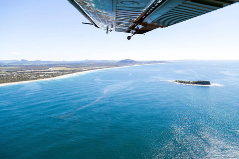 Deluxe Seaplane Tour Noosa To Glasshouse Adventure For 2 With Photobook - Accommodation Southport 5