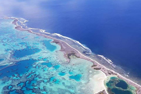 Abrolhos Islands Fixed-Wing Scenic Flight - Southport Accommodation 5
