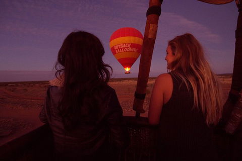 Early Morning Ballooning In Alice Springs - Southport Accommodation 1
