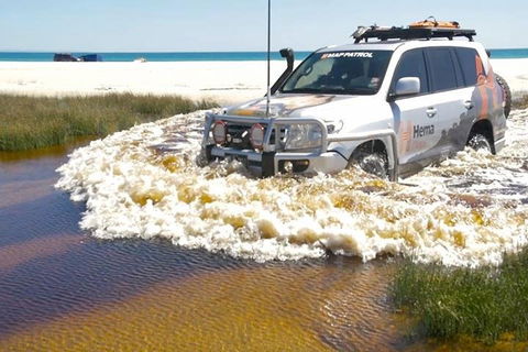 Full-Day Moreton Island 4x4 Sightseeing Tour - Southport Accommodation 0