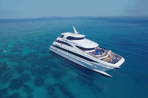 Full Day Reef Cruise Including 10 Minute Heli Scenic Flight: Get High Package - Accommodation Southport 4