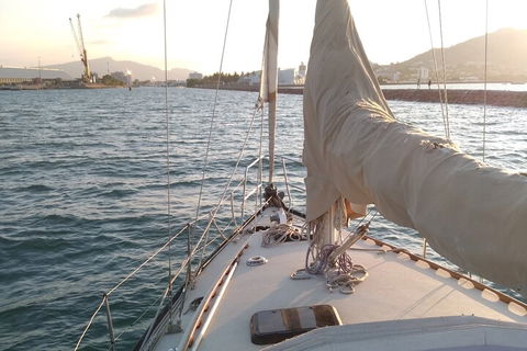 Townsville Small Group Early Morning Sailing Cruise Boat Tour Charter Hire - Accommodation Southport 1