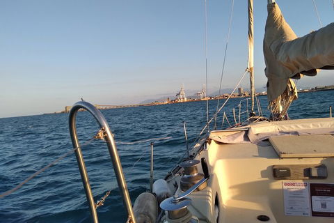 Townsville Small Group Early Morning Sailing Cruise Boat Tour Charter Hire - Accommodation Southport 2