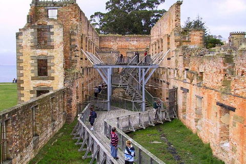Port Arthur Tour From Hobart - Southport Accommodation 4