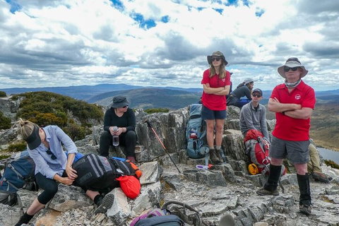 6 Day Trek The Cradle Mountain Overland Track - Accommodation Southport 0