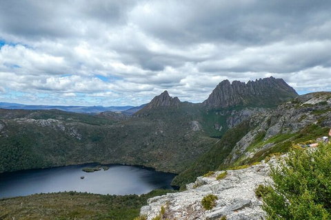 6 Day Trek The Cradle Mountain Overland Track - Accommodation Southport 2