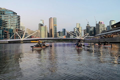 Melbourne Sunset Kayaking Experience With Dinner - Accommodation Southport 5