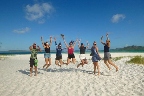 2-Day Whitsundays Sailing Adventure: Summertime - Southport Accommodation 2
