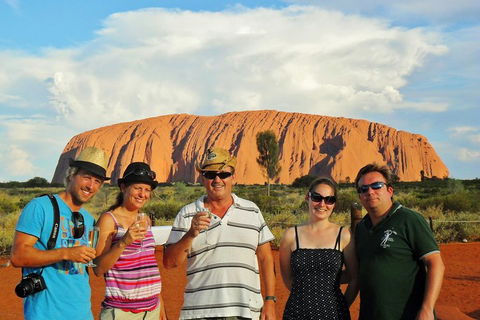 Ayers Rock Day Trip From Alice Springs Including Uluru, Kata Tjuta And Sunset BBQ Dinner - Southport Accommodation 0