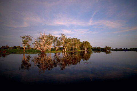 Yellow Water Cruise - Kakadu - Accommodation Southport 1