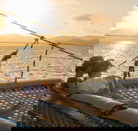 Sunset Sail In The Whitsundays - Accommodation Southport