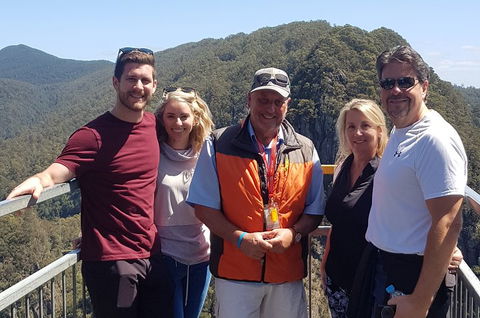 Leven Canyon Day Trip Including Wings Wildlife Park Or Gunns Plains Caves - Southport Accommodation 1