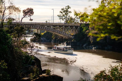 Cataract Gorge Cruise 11:30 Am - Southport Accommodation 4